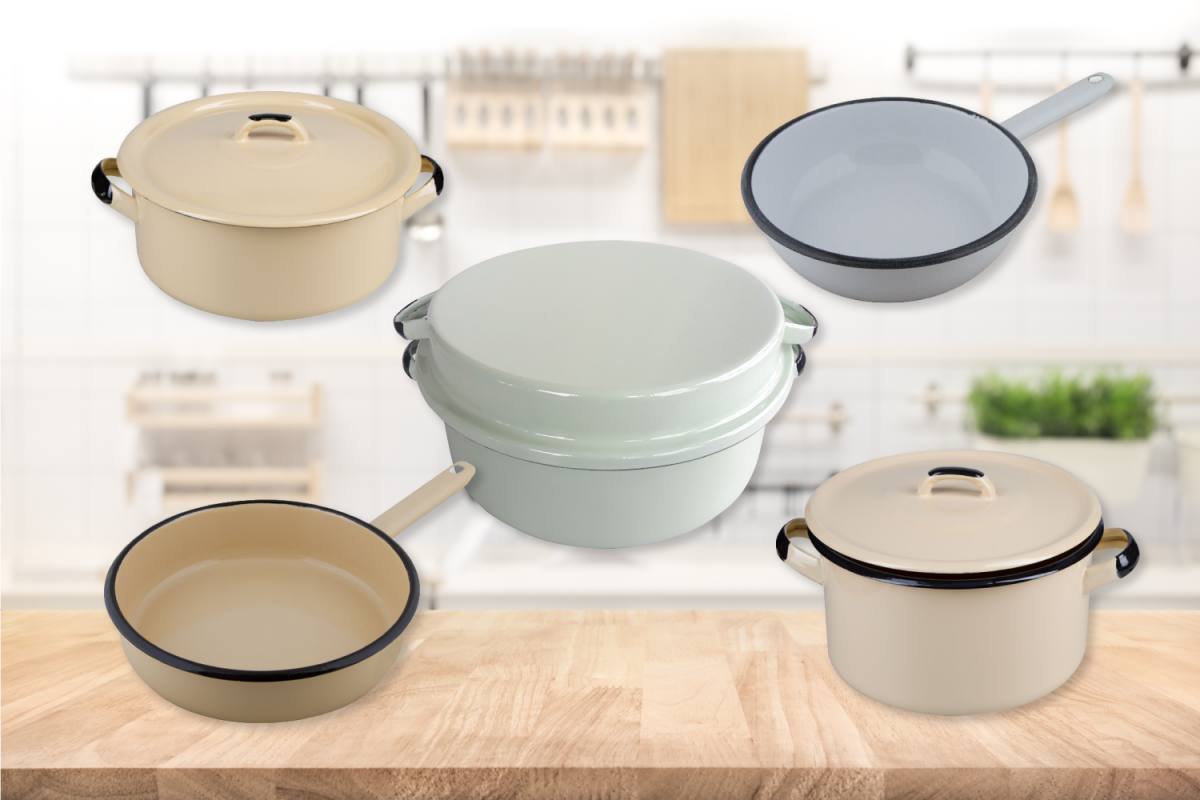 Click for enlarging Enameled dishes